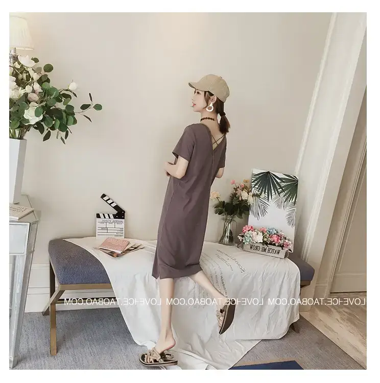 Backless V-Neck Dress for Women Summer 2025 — feature 3