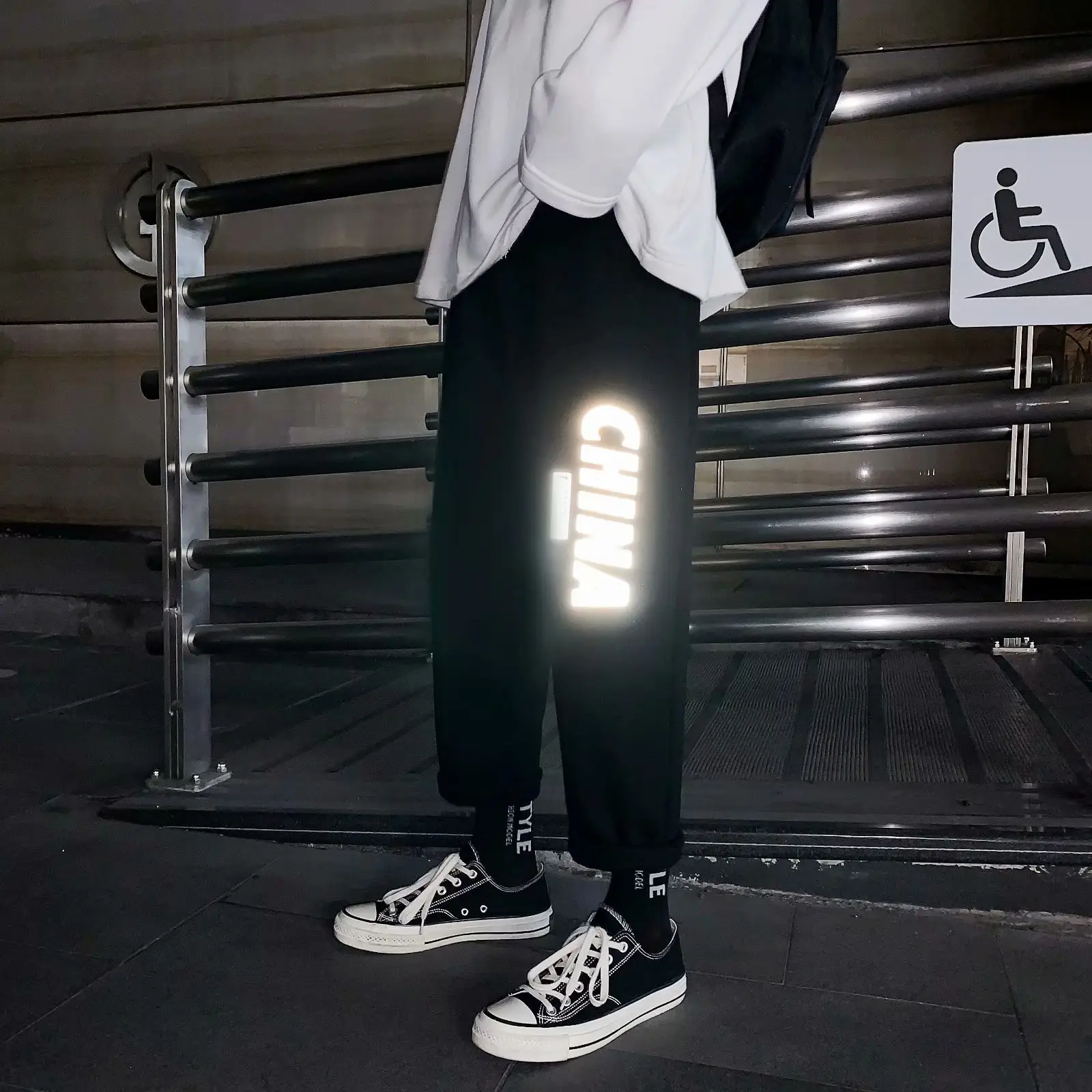 Men's Korean Style Reflective Grey Pants 2020 New Arrival - Image 2