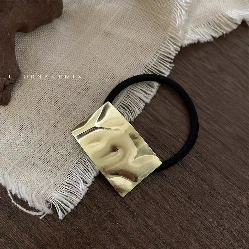 Gold Metal Hair Rope for Women Elegant Hair Tie - Image 2