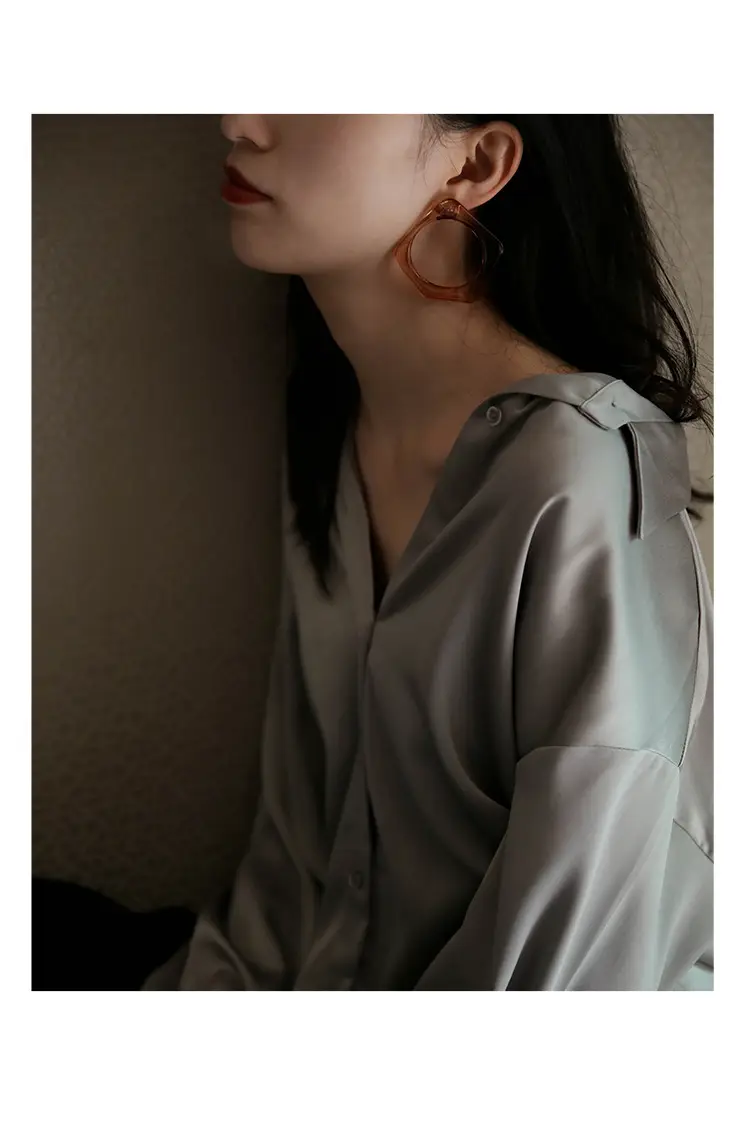 White Mercerized Satin Women's Shirt Small — feature 16