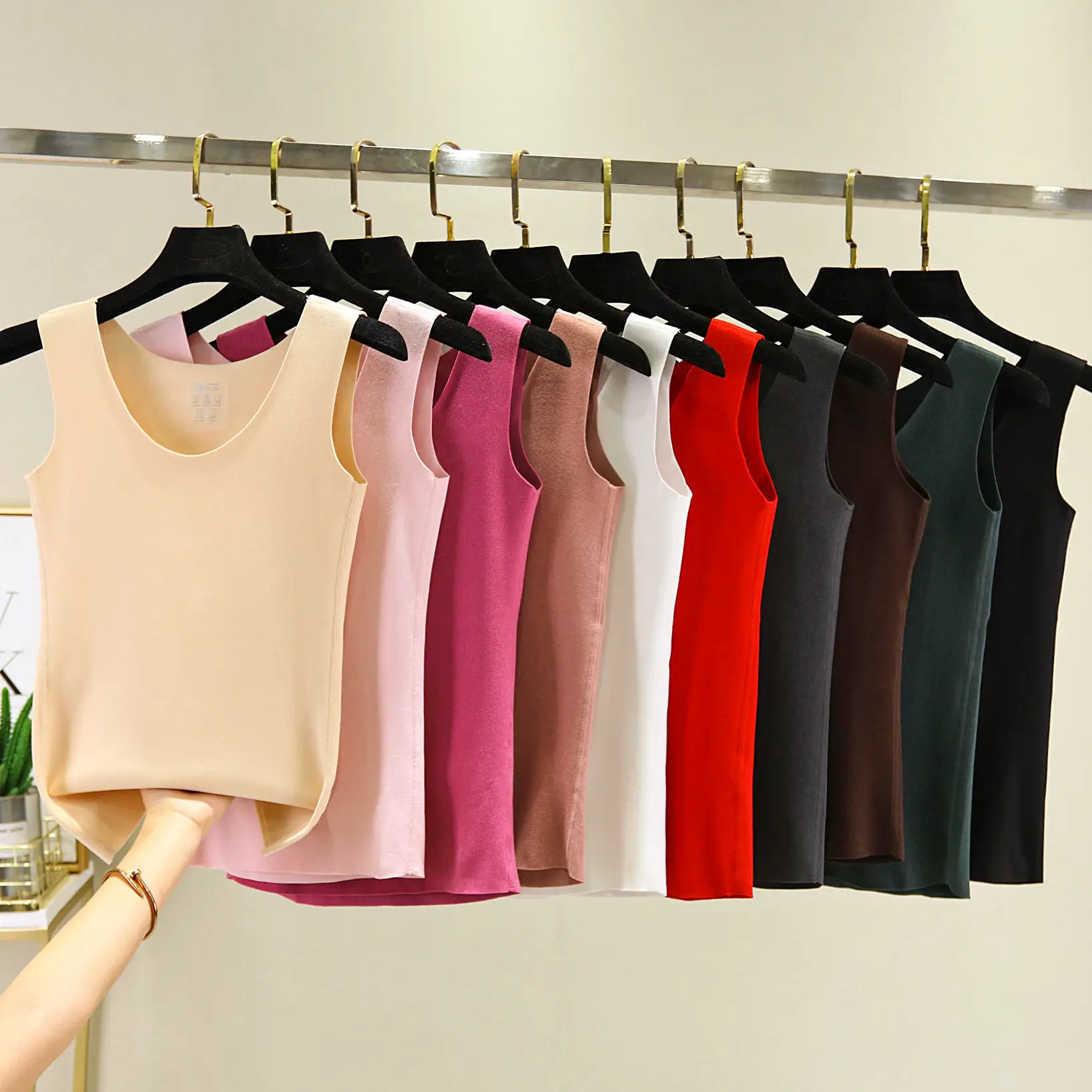 Red Velvet Sleeveless Vest for Women - Image 13