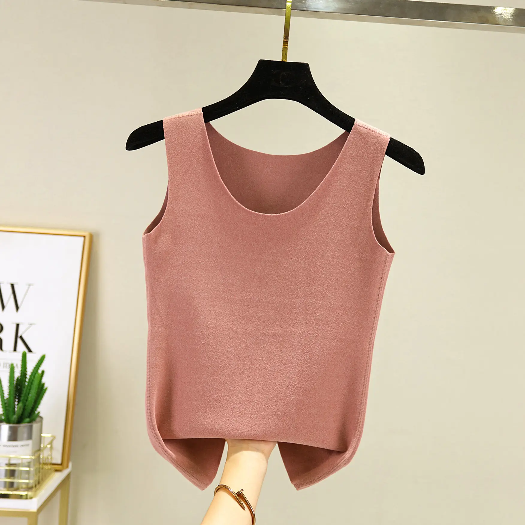 Red Velvet Sleeveless Vest for Women - Image 5