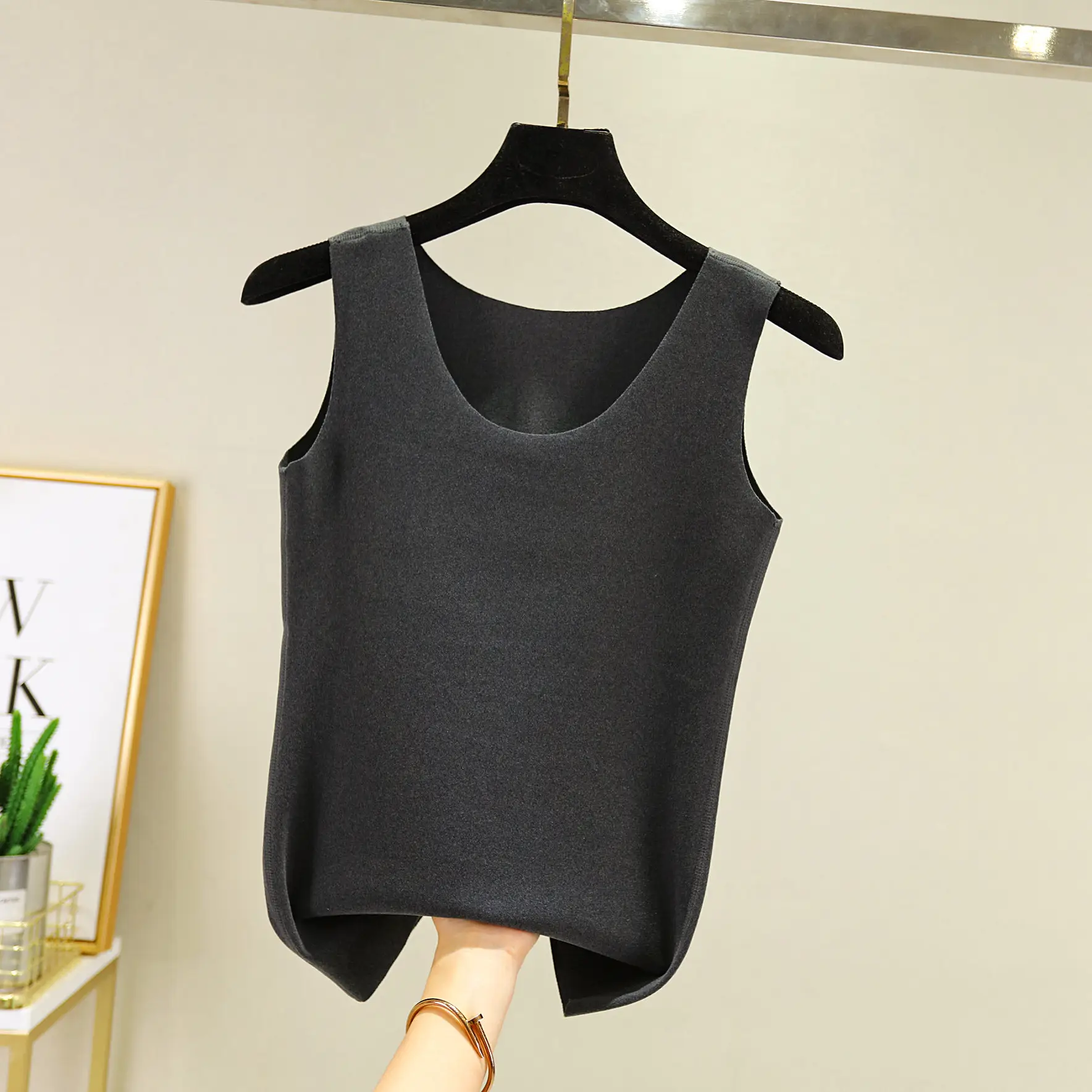 Red Velvet Sleeveless Vest for Women - Image 9