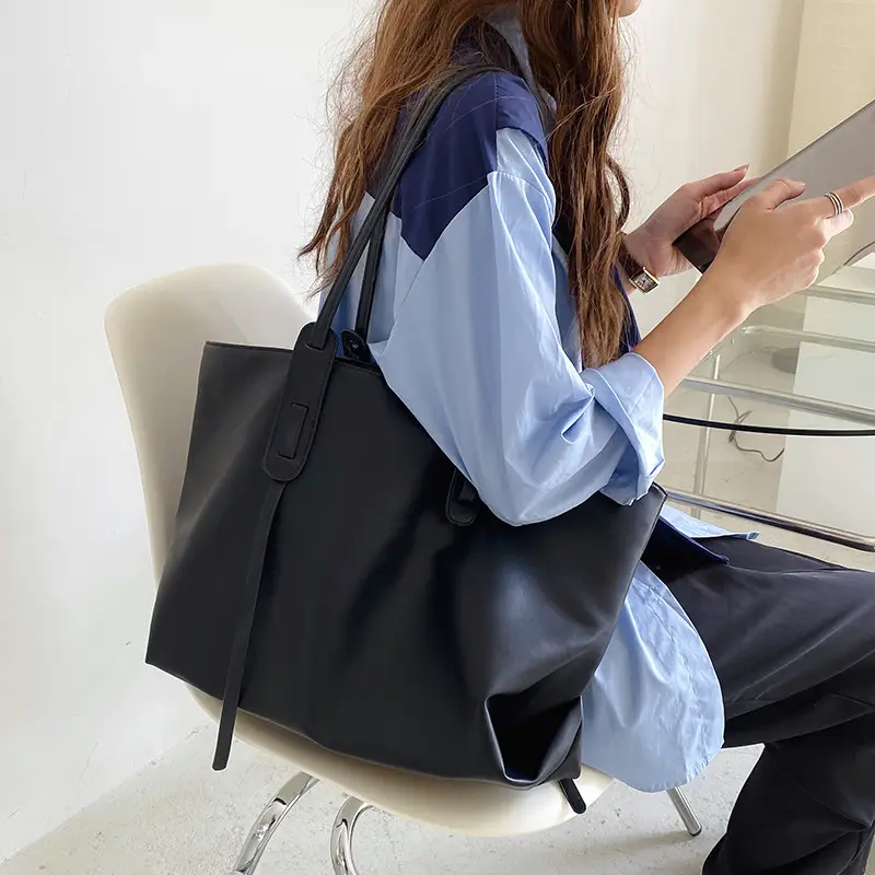 Large Capacity Women's Tan Tote Bag with Strap - Image 3
