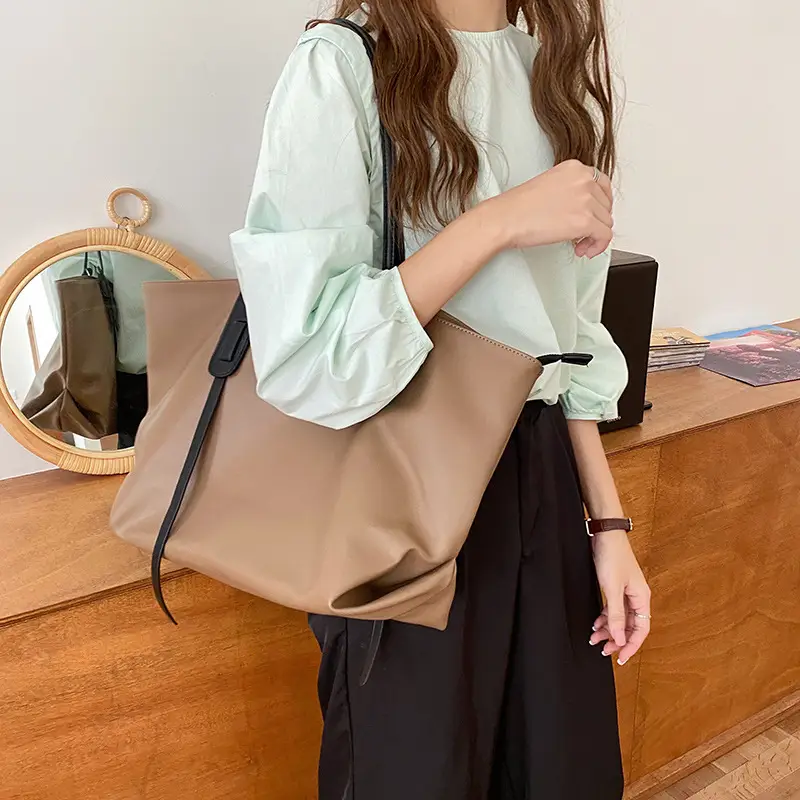 Large Capacity Women's Tan Tote Bag with Strap - Image 5
