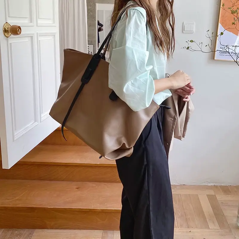Large Capacity Women's Tan Tote Bag with Strap — feature 19