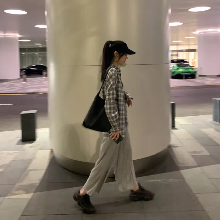 Plaid Long Sleeve Shirt Jacket for Women Autumn 2026 — feature 10