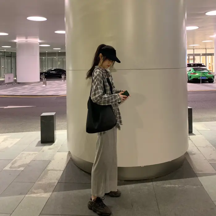 Plaid Long Sleeve Shirt Jacket for Women Autumn 2026 — feature 7