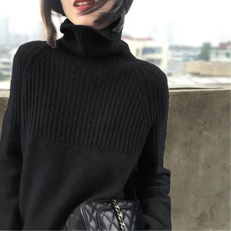 Women's Beige Turtleneck Sweater Large Size - Image 9