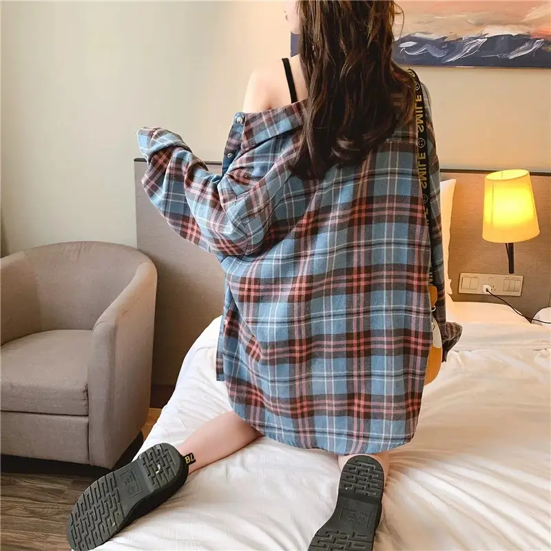 Korean Style Plaid Long Sleeve Women's Shirt - Image 5