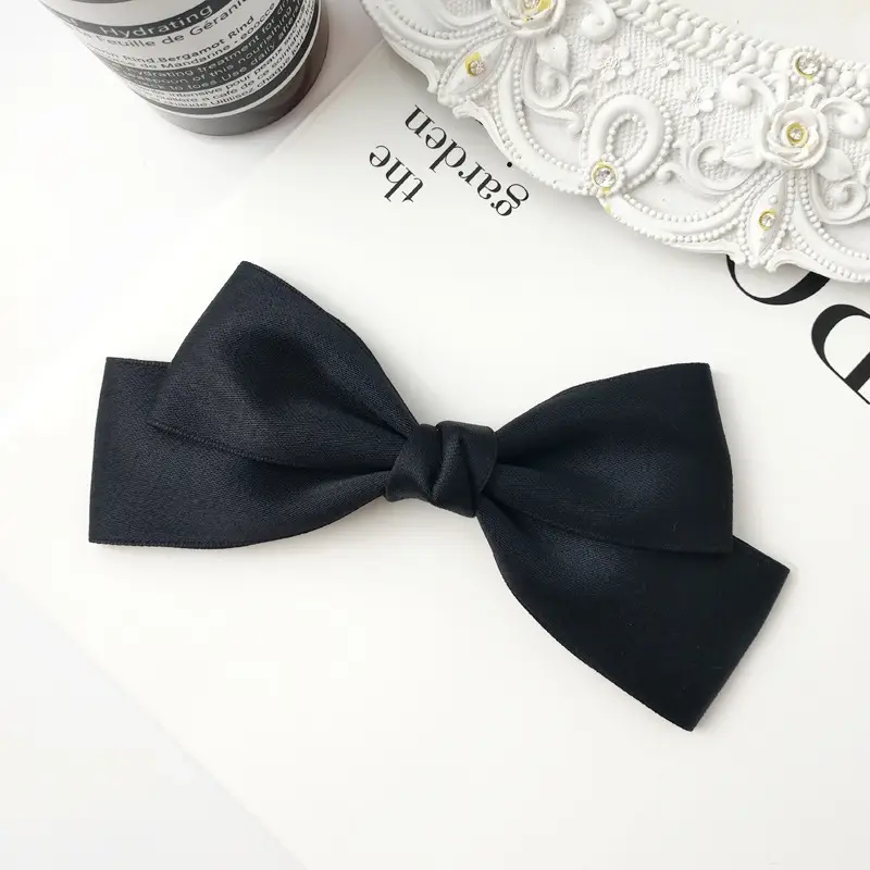 Vintage Black Velvet Bow Hairpin for Women - Image 3