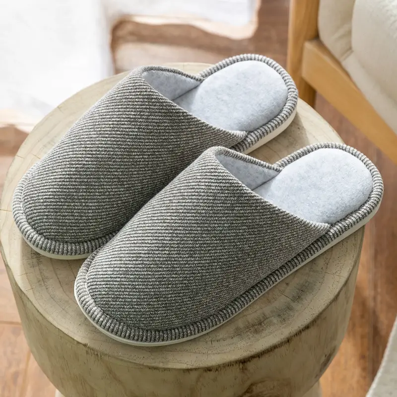 Factory wholesale autumn and winter Japanese warm cotton slippers household indoor men and women couples plus velvet non-slip moon slippers