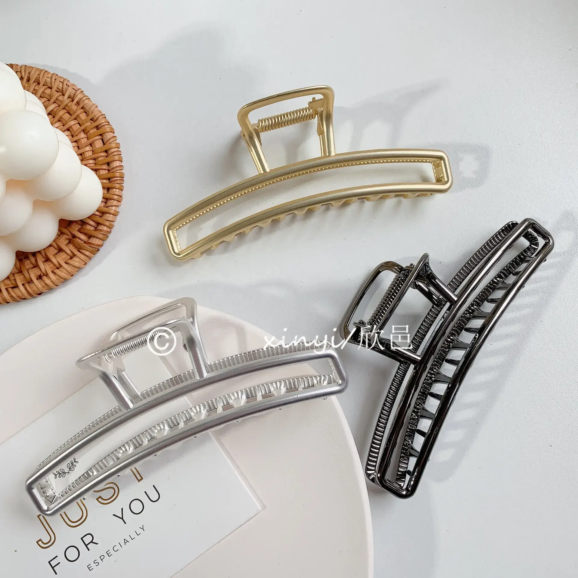 Korean Retro Geometric Metal Hairclip All-Match - Image 8