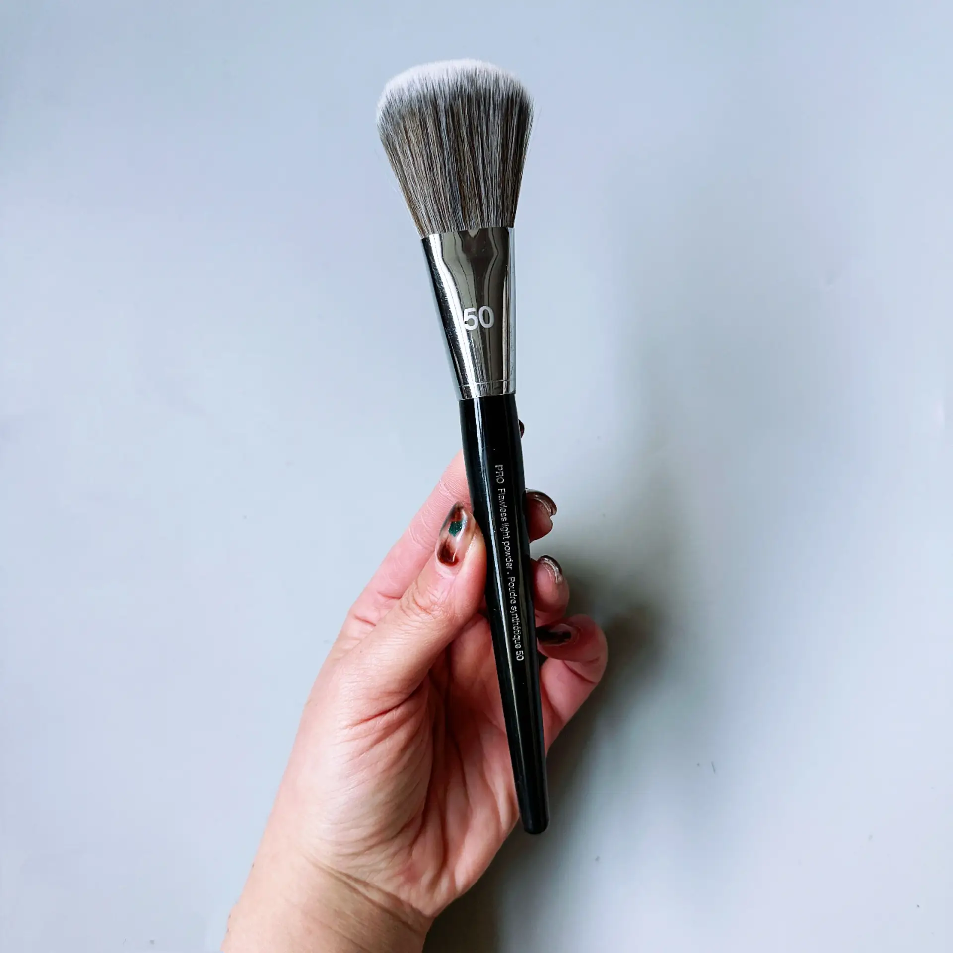 Cangzhou S-91 Loose Powder Blush Brush High-Light Foundation Brush - Image 4