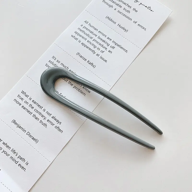 Modern U-Shaped Acrylic Hairpin for Daily Wear - Image 4