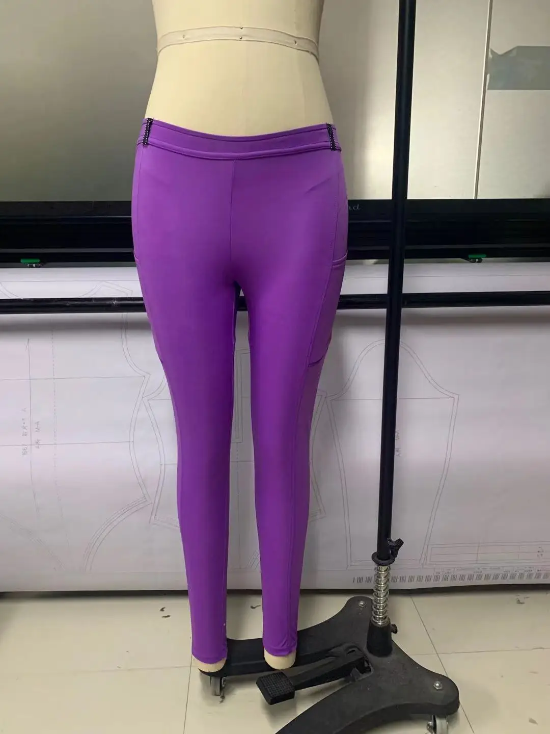 2025 European Noble Equestrian Pants Stretch Hip Women's Casual Pants — feature 11