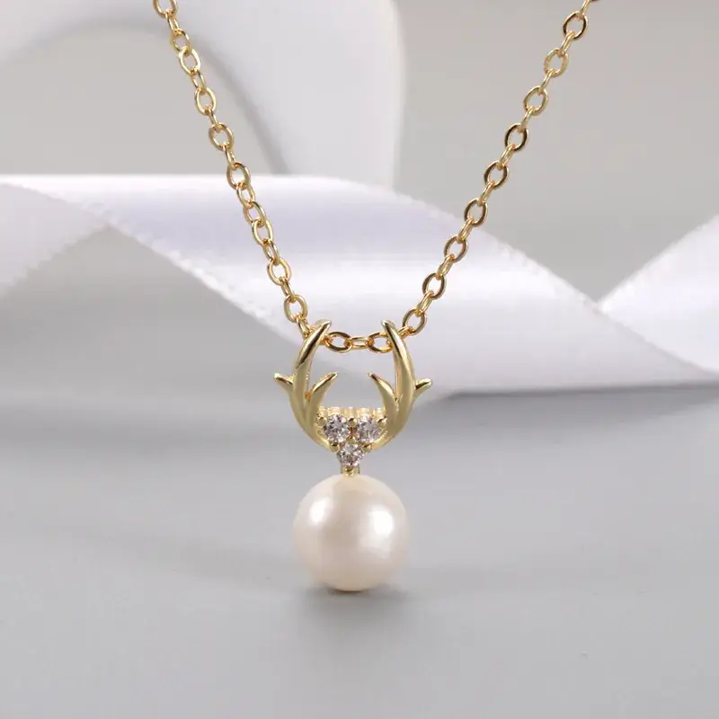 Korean Style Deer Pearl Pendant Necklace