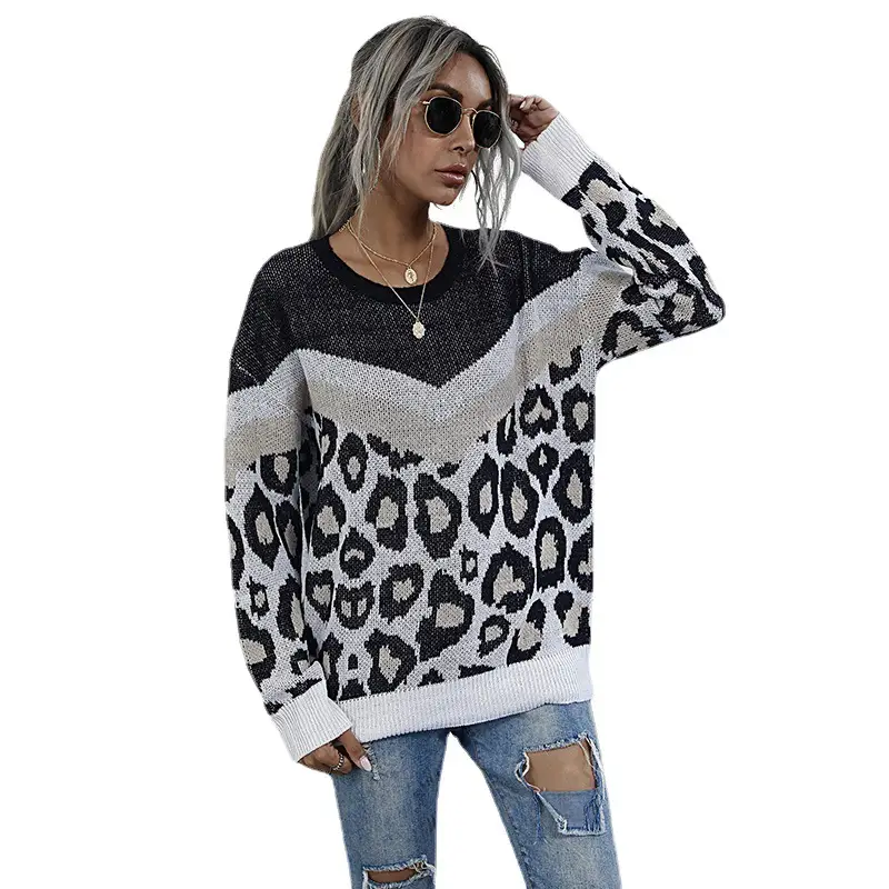 Bai Fen Zhi Yi Leopard Print Long Sleeve Sweater - Image 5
