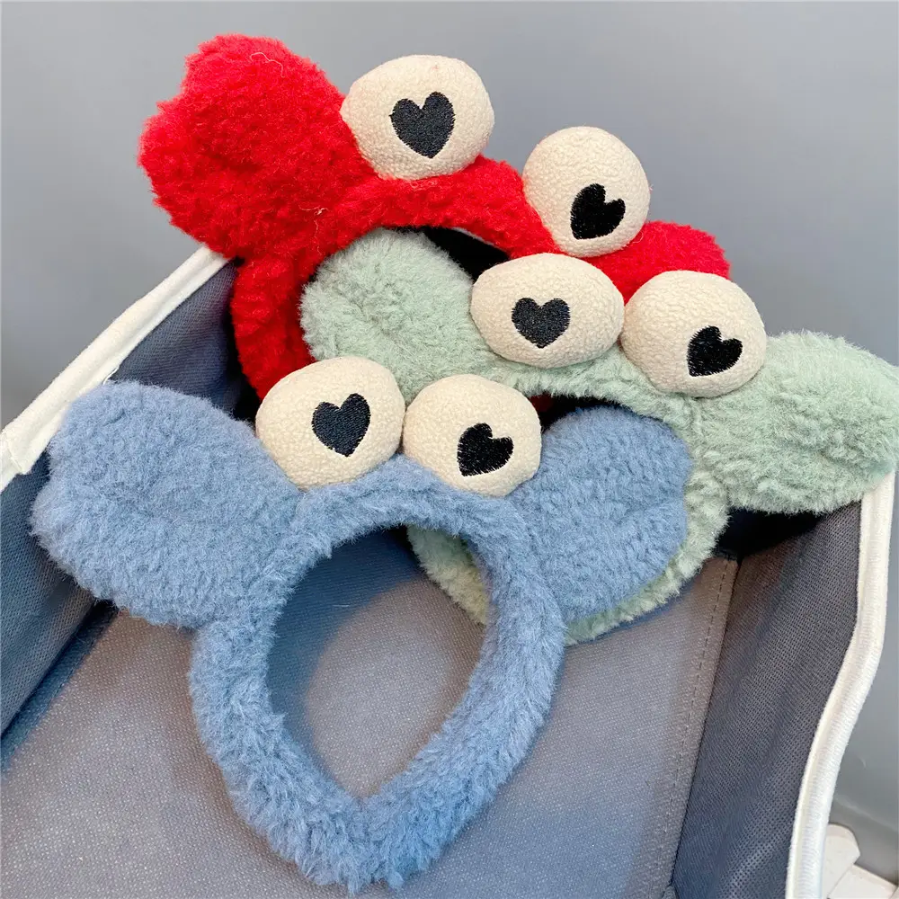 Plush Crab Hair Band with Cute Face Design for Women - Image 5
