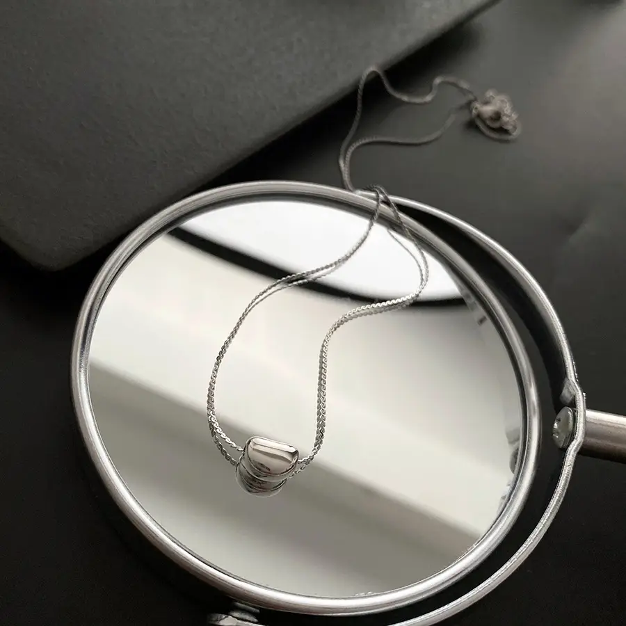 Xiyu Titanium Necklace Acacia Bean Pendant - Image 4