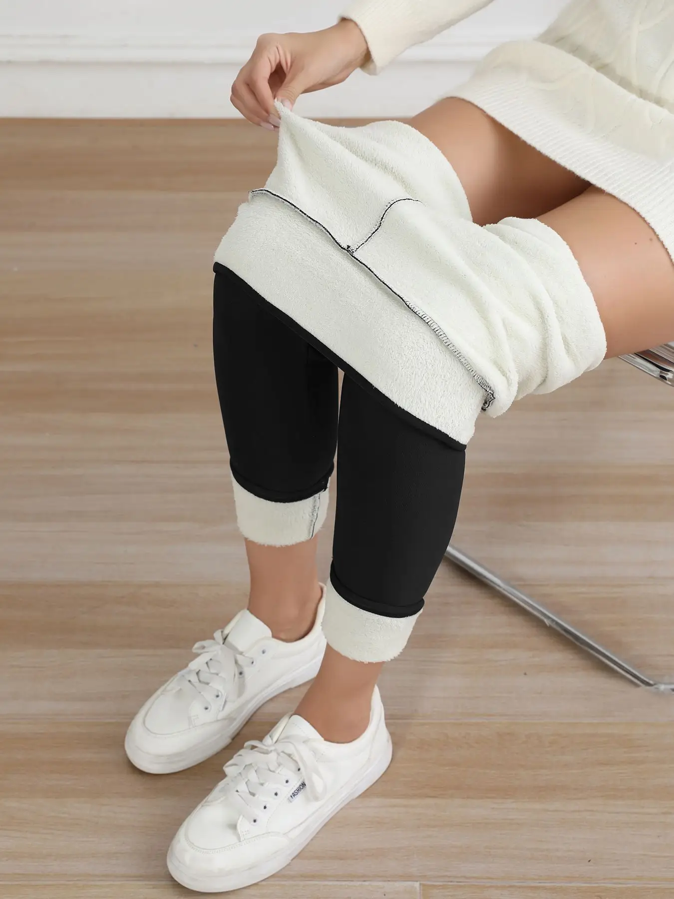 Women Maroon Thick Fleece Leggings High Waist Stretch - Image 22