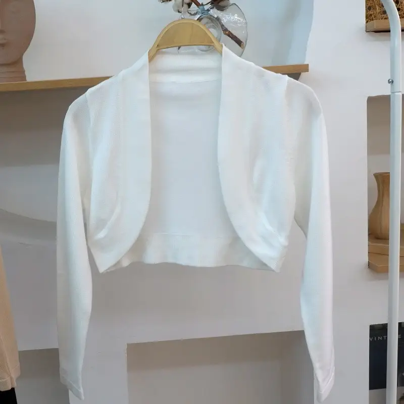 Women Knitted Waistcoat Set Beige Black White - Image 3