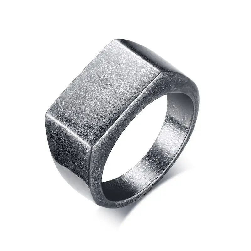 Stainless Steel Men's Ring Gold Tone Smooth Edge - Image 5