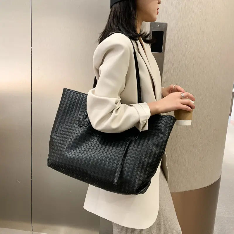 2020 European Fashion Woven Tote Bag Large Capacity - Image 5