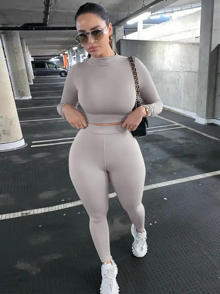 Women's Grey Slim Fit Two-Piece Sports Suit - Image 10