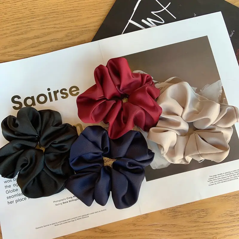 Black Wrinkle Satin Hair Tie for Women - Image 12