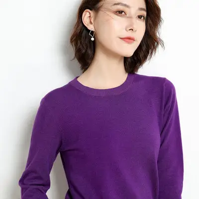 Women's White Round Neck Slim Sweater Large - Image 17