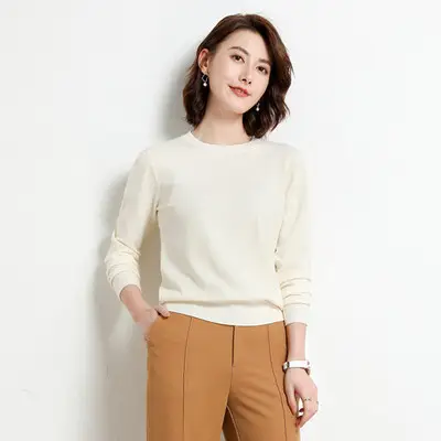 Women's White Round Neck Slim Sweater Large - Image 4