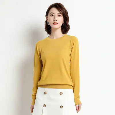 Women's White Round Neck Slim Sweater Large - Image 9