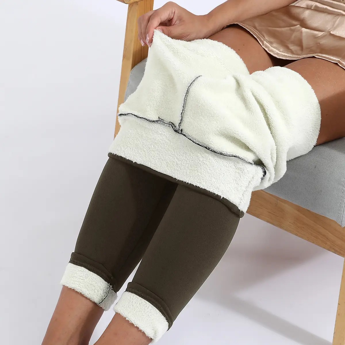 Women's Navy Blue Padded Winter Leggings with "Soft Clouds" Logo - Image 6