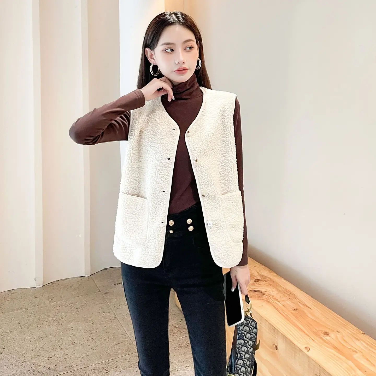 Black Leather Bomber Jacket for Men Winter Coat Middle Age — feature 12