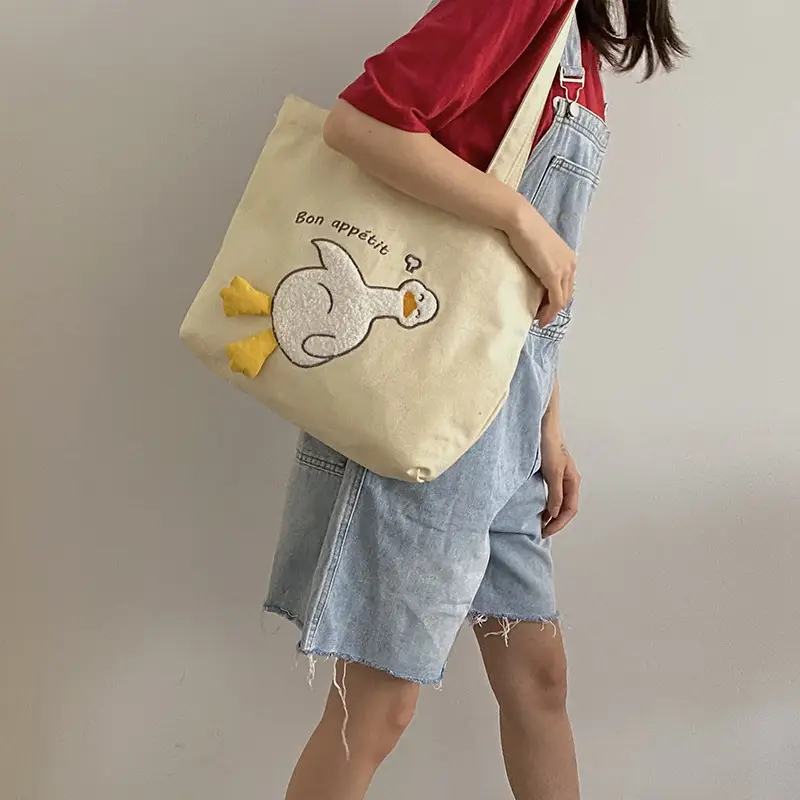 Yeyu Japanese Korean Duck Embroidered Canvas Shoulder Bag - Image 5