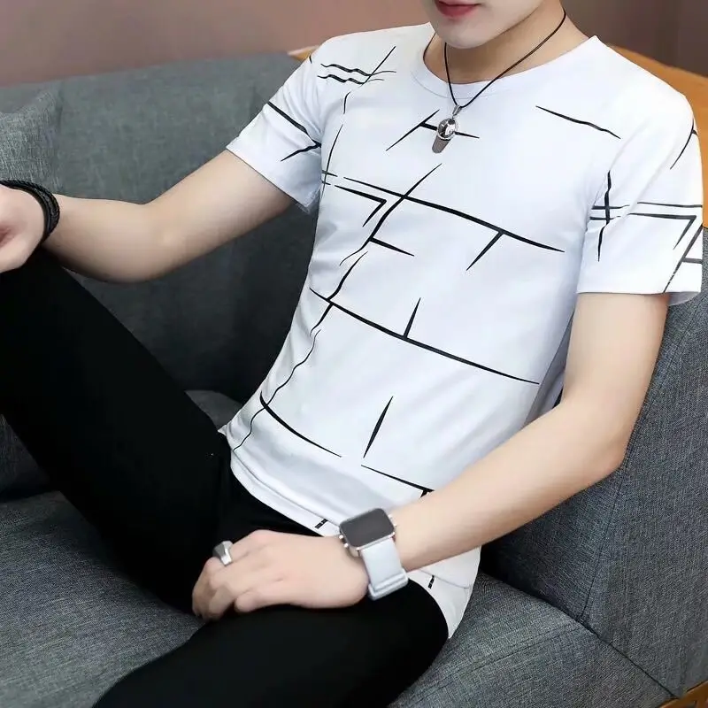 Men White Graphic T-Shirt Short Sleeve Round Neck Summer Wear