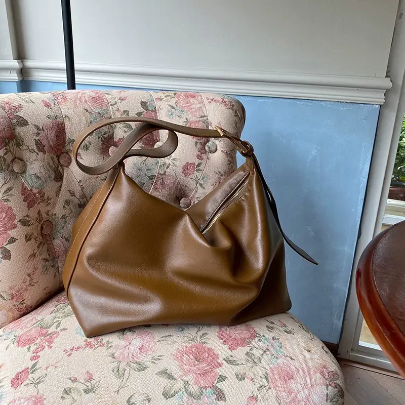 Large Capacity Soft Leather Shoulder Bag for Women — feature 12