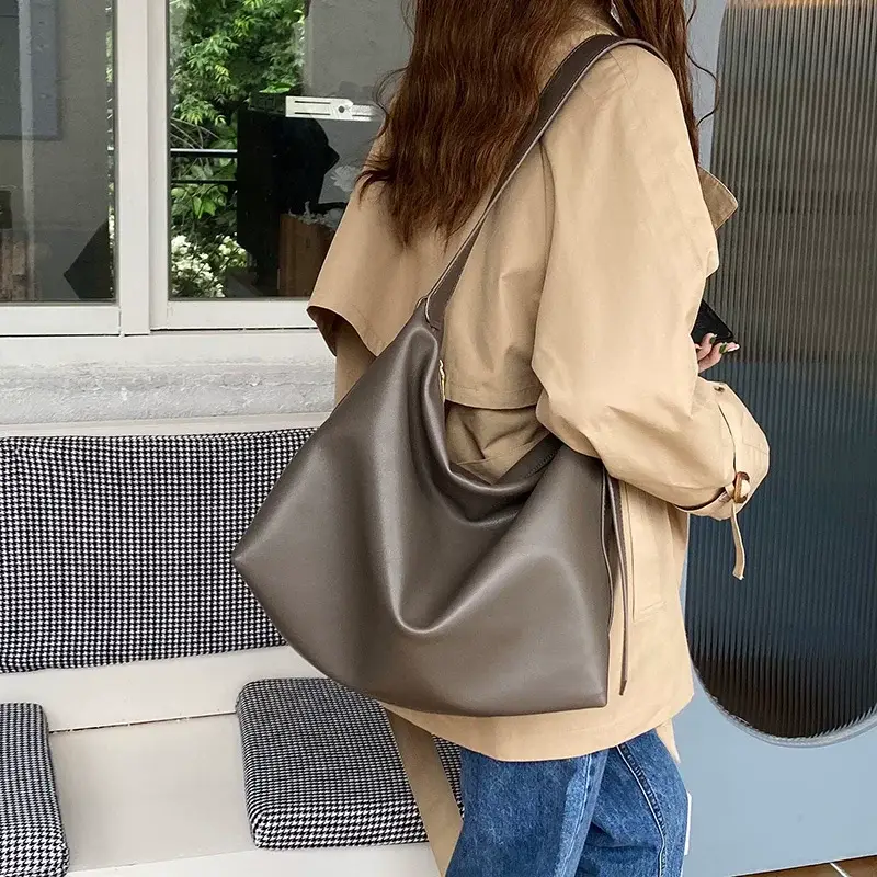 Large Capacity Soft Leather Shoulder Bag for Women — feature 19