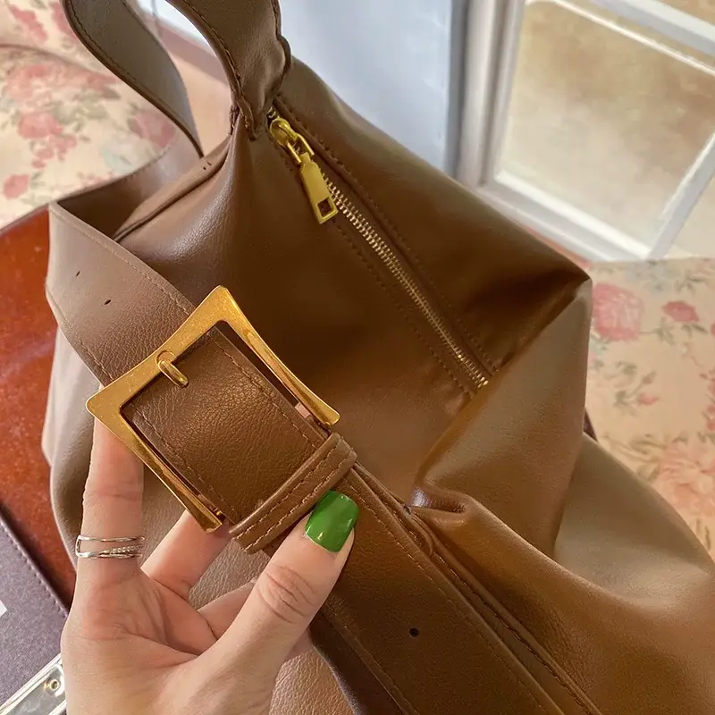 Large Capacity Soft Leather Shoulder Bag for Women — feature 6
