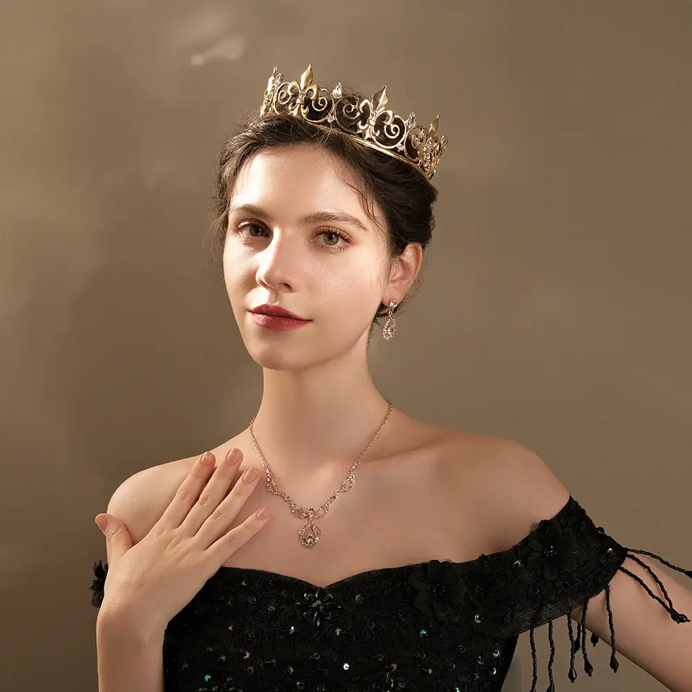 Vintage European Crown Gold Rhinestone Alloy Party Headdress - Image 5