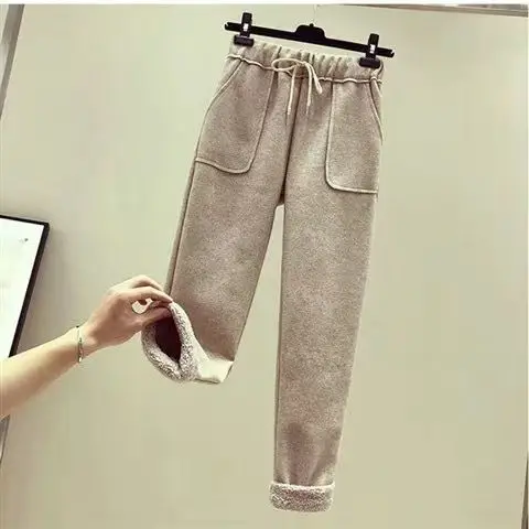 khaki pants