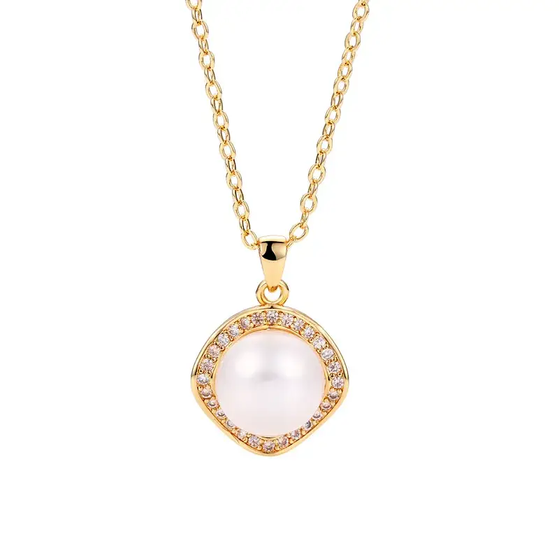 Korean Style Pearl Zircon Necklace with Inlay Design