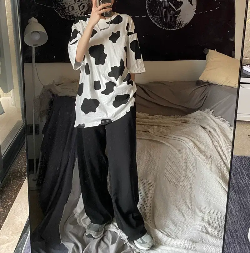 Cow Print Loose T-Shirt Unisex Bf Style 2026 — feature 11