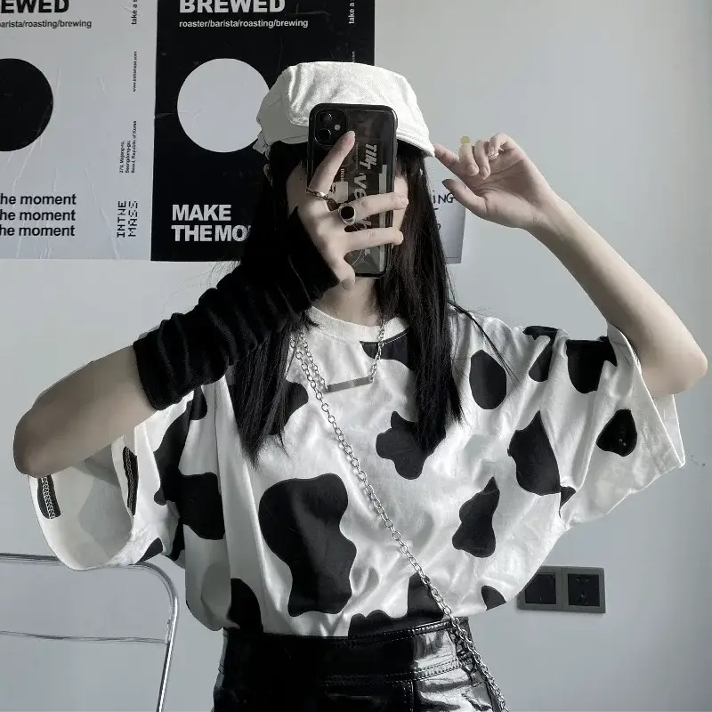 Cow Print Loose T-Shirt Unisex Bf Style 2026 — feature 2