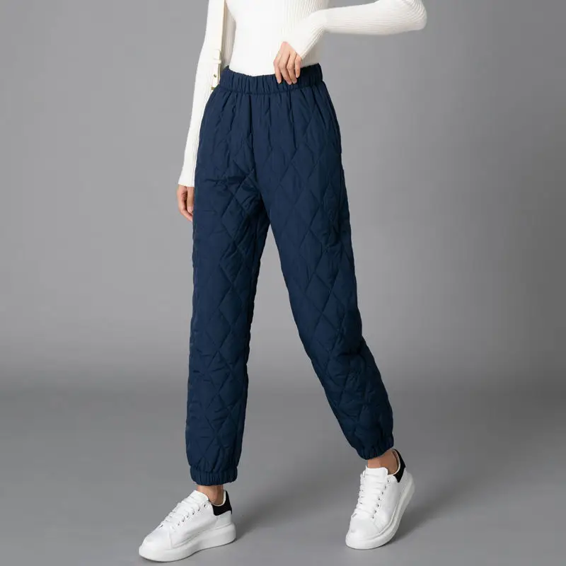 navy blue bundle foot