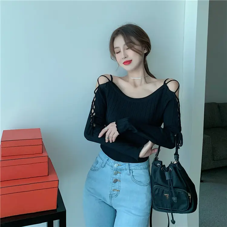 Real Shot Sexy Off-Shoulder Long-Sleeved Knitwear Women's New Korean-Style Slim-Fit Top - Image 3