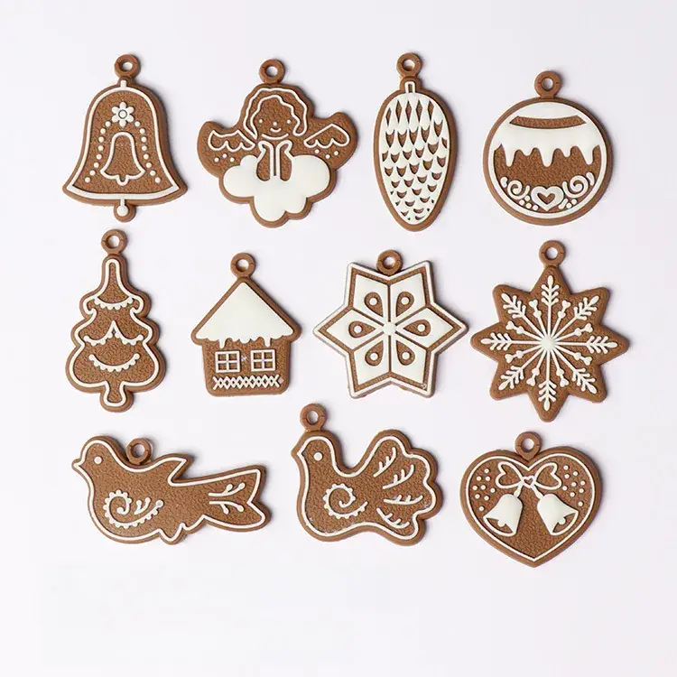 Gingerbread Man Christmas Tree Pendant 12cm High - Image 3
