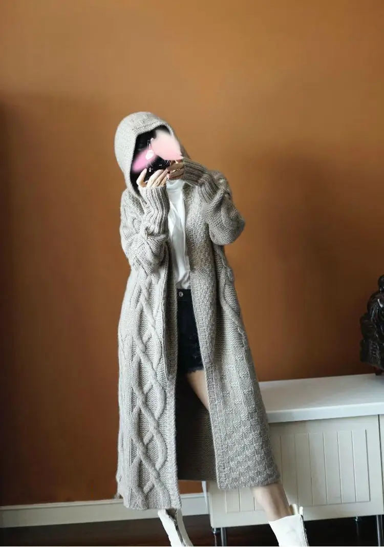 2020 Women's Hooded Thickened Knit Cardigan Coat — feature 12