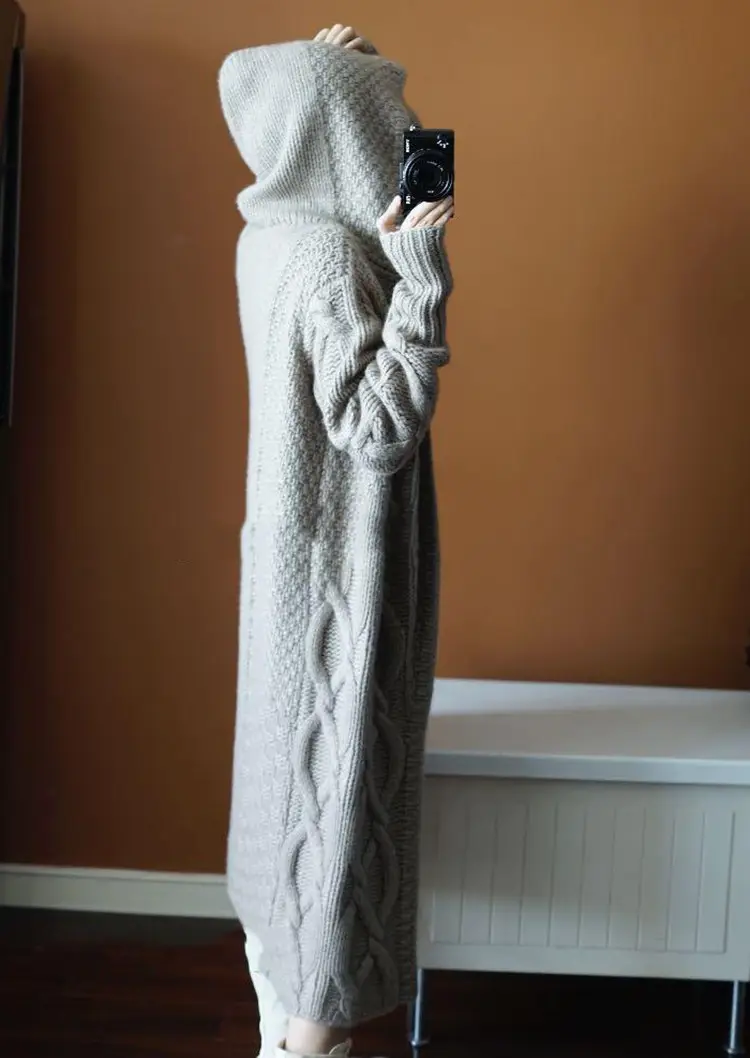 2020 Women's Hooded Thickened Knit Cardigan Coat — feature 13